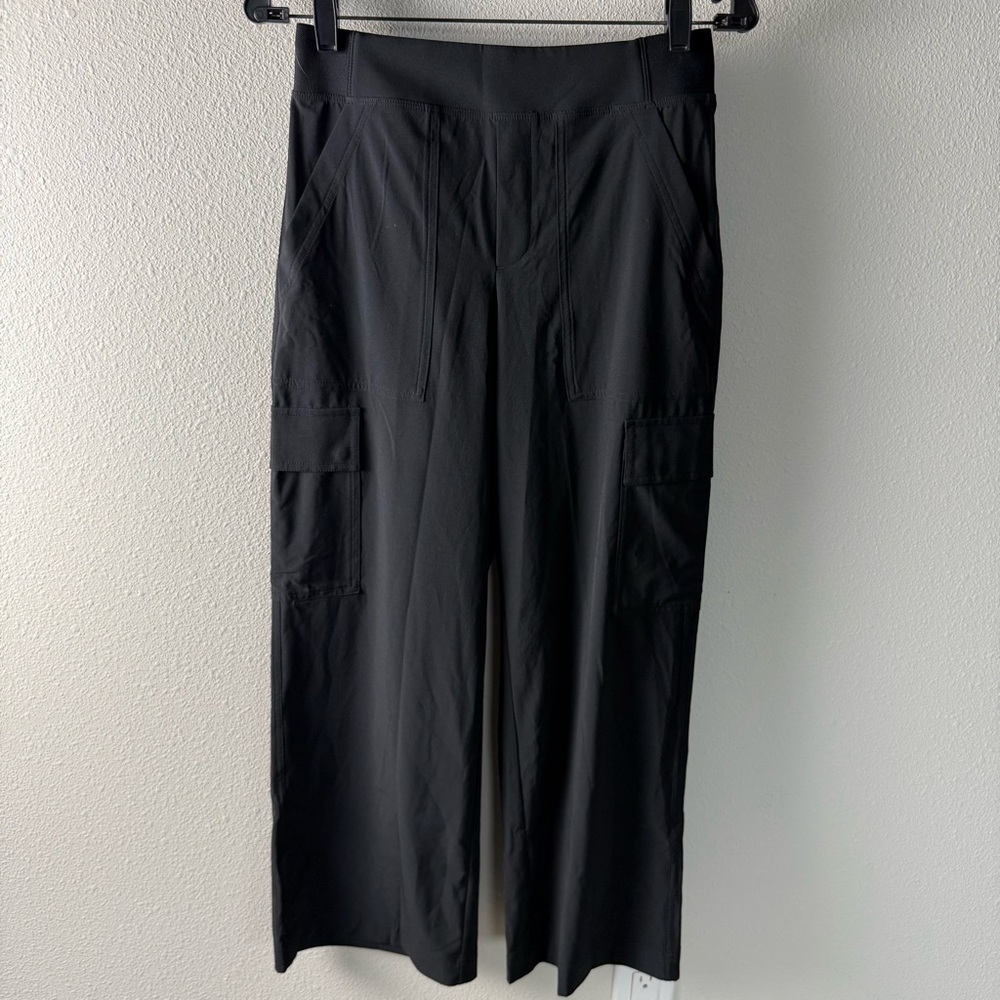 Athleta Brooklyn Heights High Rise Cargo Pant Black Casual Athleisure Women’s 2 - Picture 3 of 13